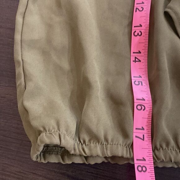 Liberty Love Cropped Cold Shoulder Criss Cross Blouse Size Medium - Picture 8 of 8